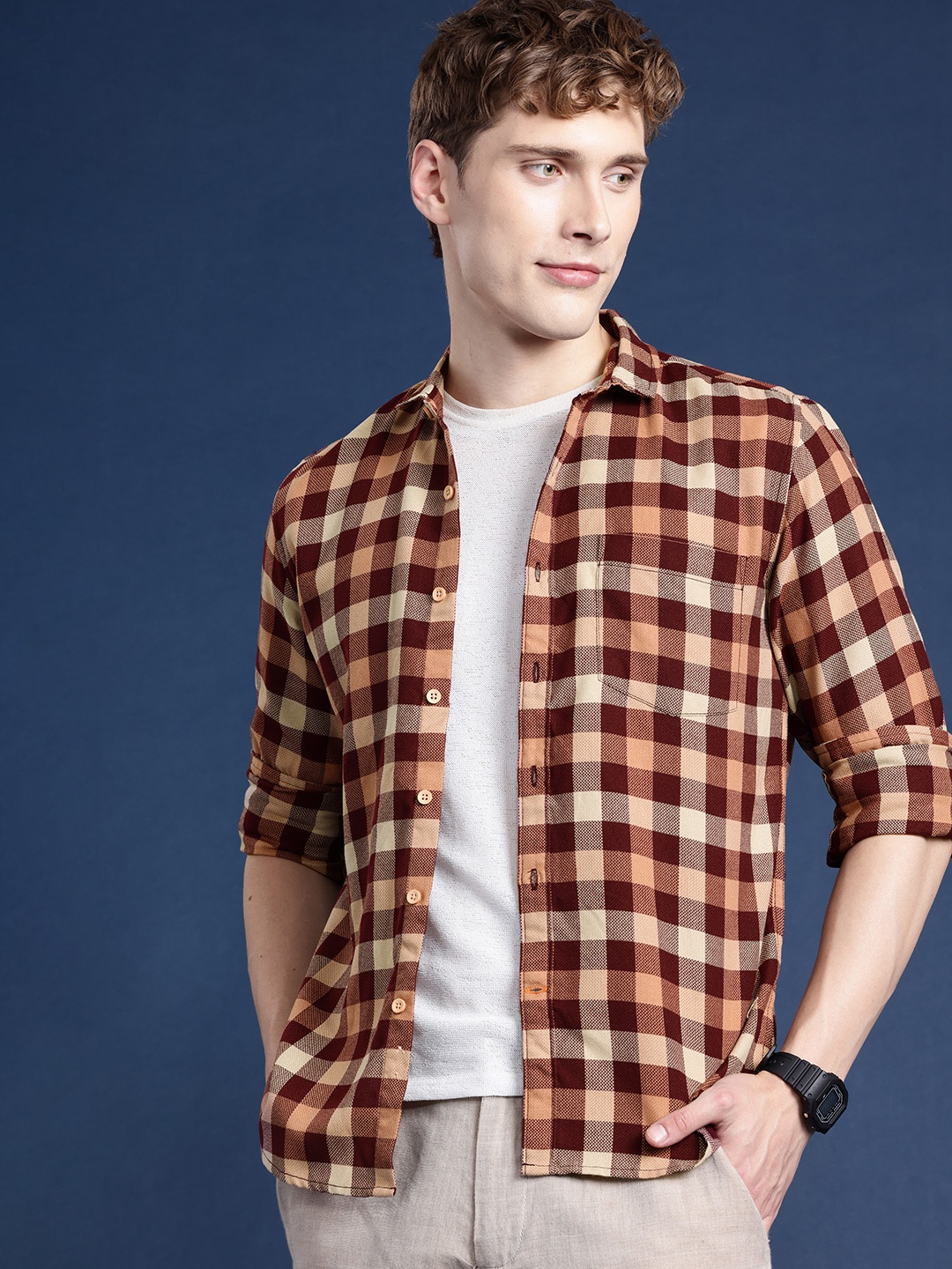 

Mast & Harbour Men Slim Fit Checked Casual Shirt, Maroon