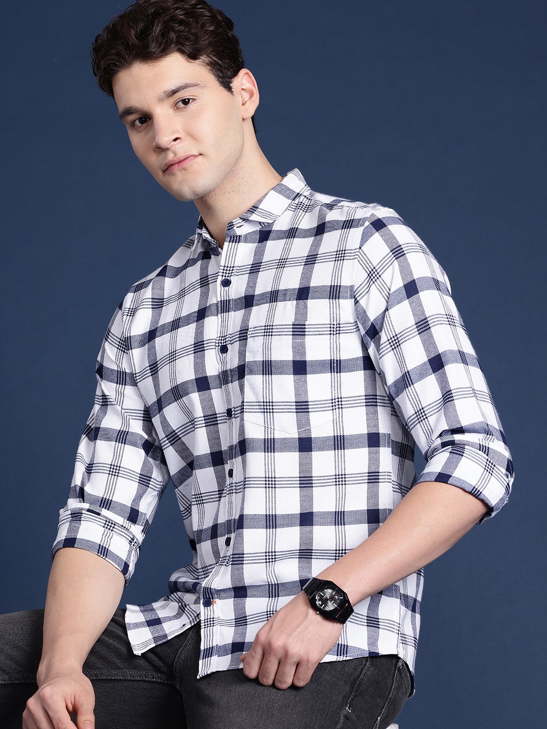 

Mast & Harbour Men Slim Fit Checked Casual Shirt, White