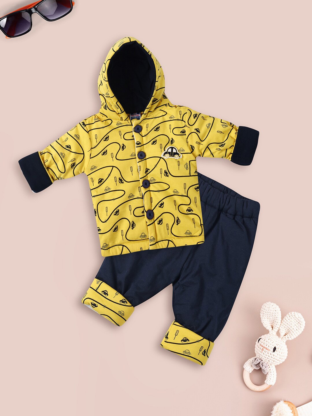 

V-Mart Kids Abstract Printed Pure Cotton T-shirt With Pyjamas, Yellow
