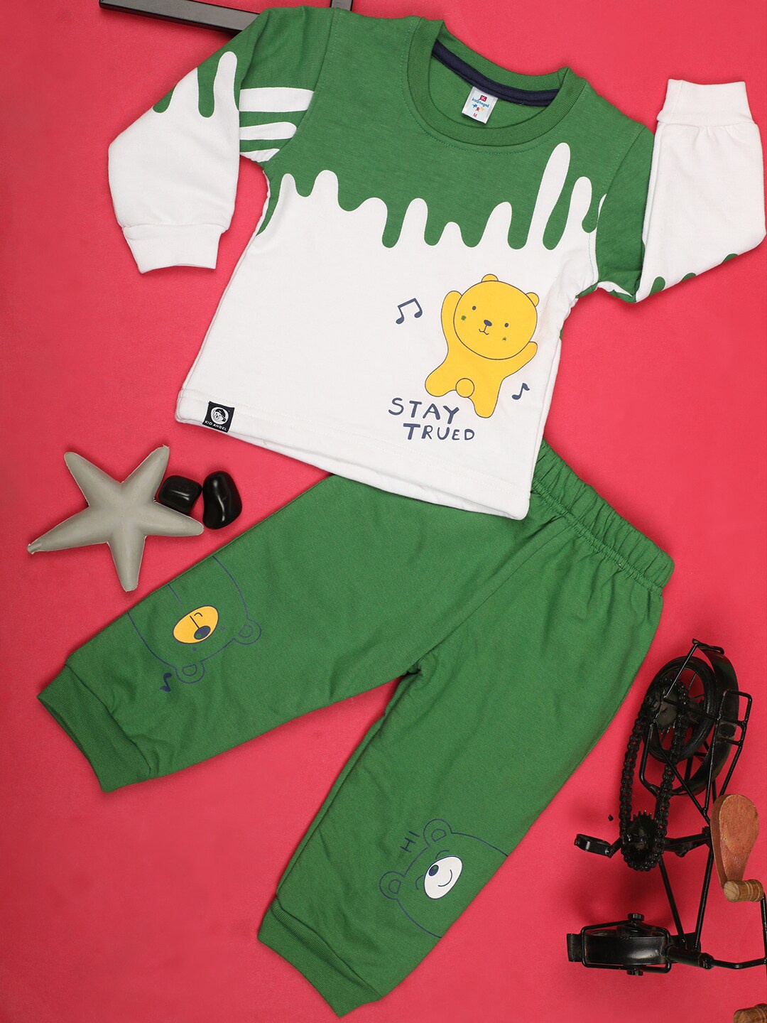 

V-Mart Kids Conversational Printed Pure Cotton Clothing Set, Green