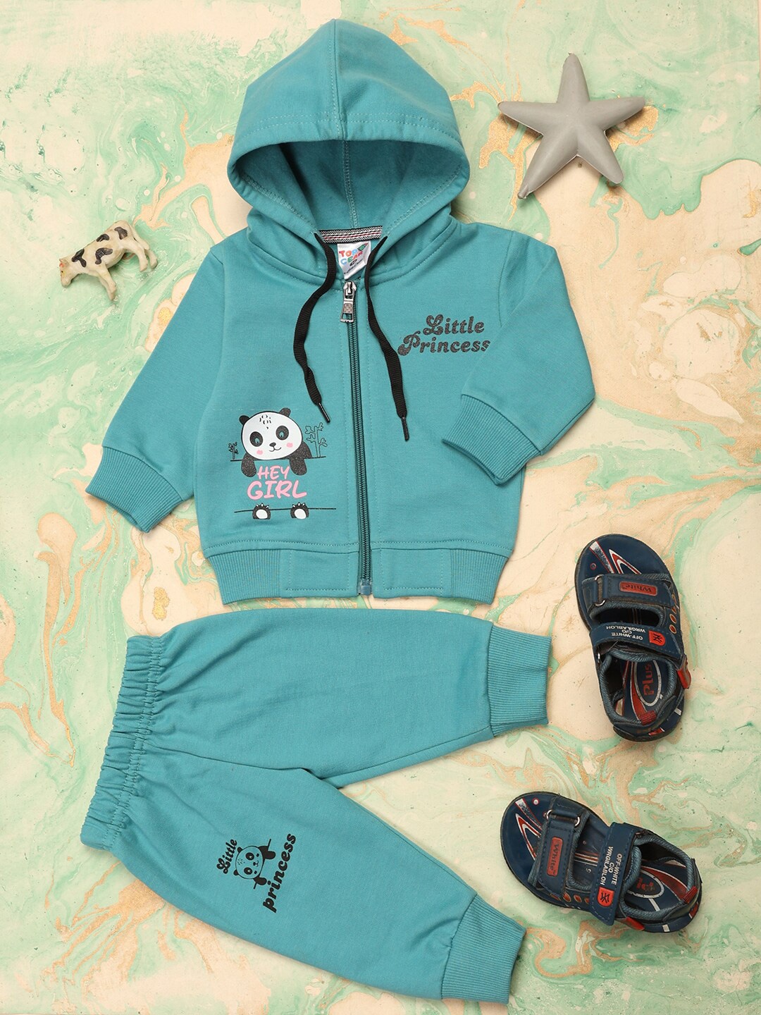 

V-Mart Unisex Kids Graphic Printed Hooded Top & Joggers, Green