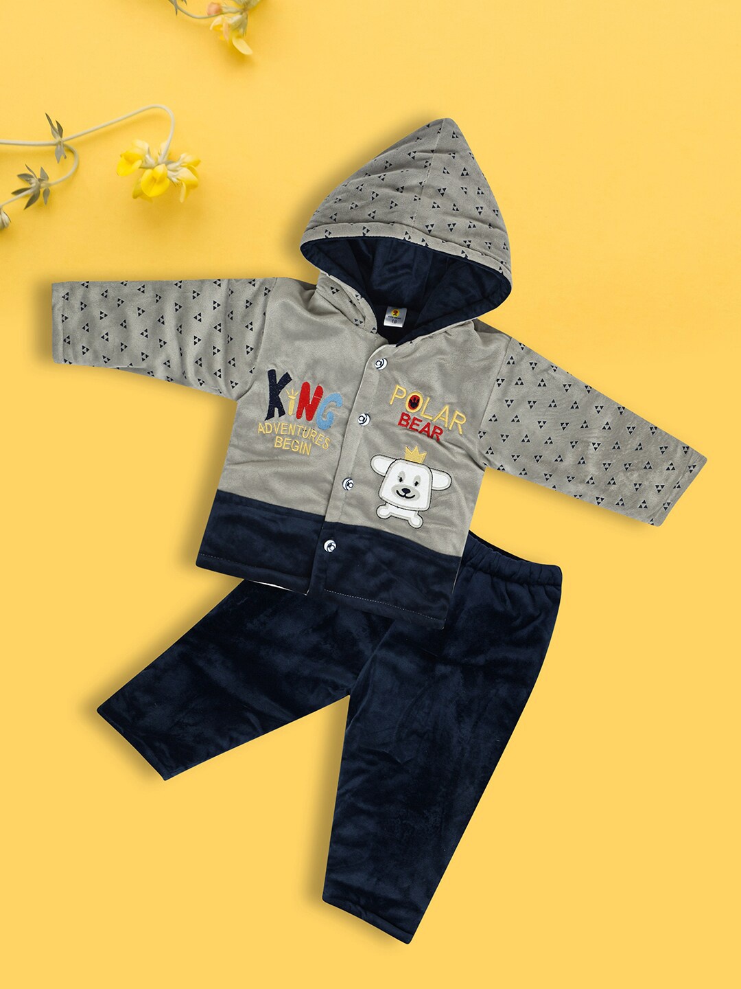 

V-Mart Infants Kids Embroidered Hooded Pure Cotton Sweatshirt With Trousers, Grey