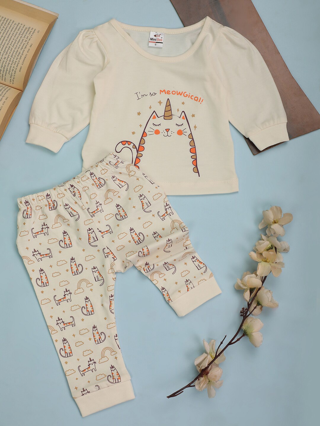 

V-Mart Infants Printed Pure Cotton Top & Pyjamas, Cream