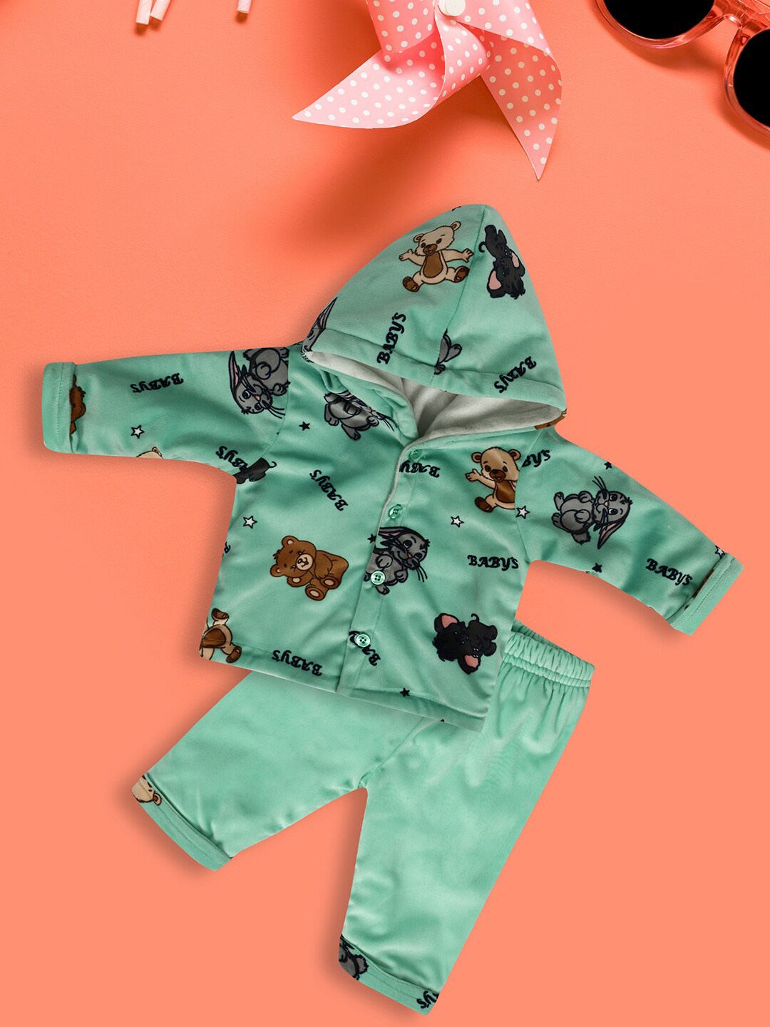 

V-Mart Infant Kids Printed Hooded Velvet Shirt With Trousers, Green