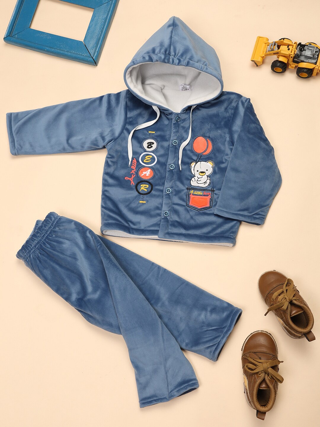 

V-Mart Infants Printed Hooded Pure Cotton Sweatshirt With Trousers, Blue