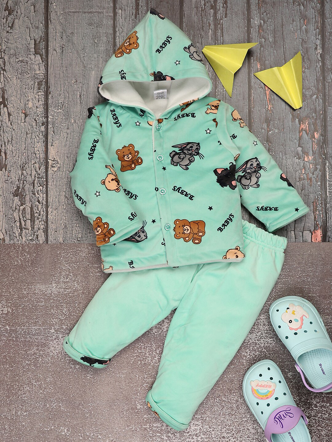 

V-Mart Kids Graphic Printed Hooded Velvet Coat & Pyjama, Green