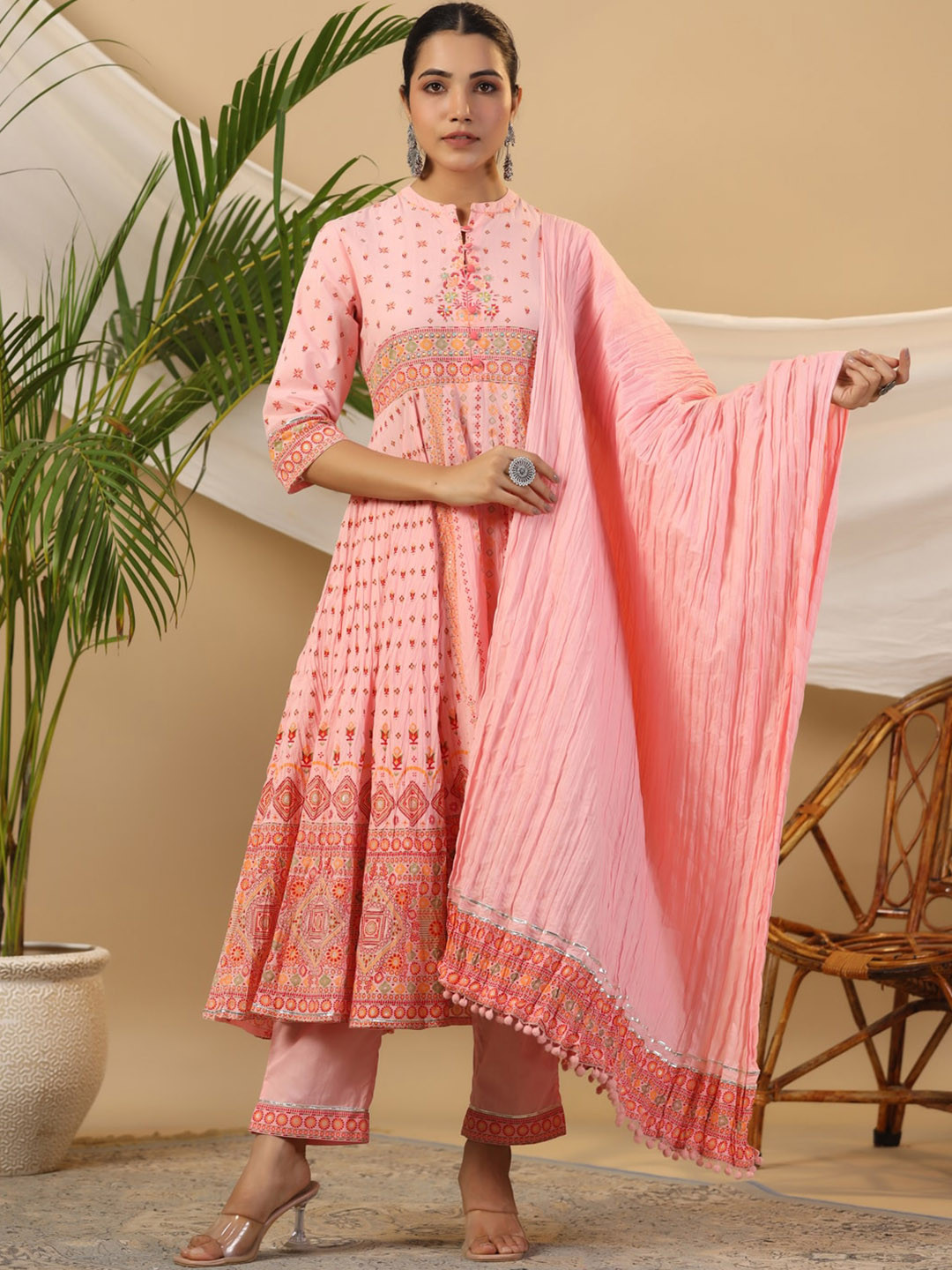 

Juniper Geometric Printed Mandarin Collar Sequinned Kurta with Trousers & Dupatta, Peach