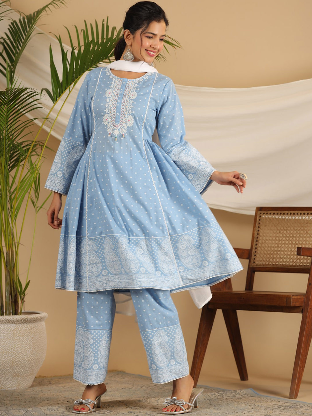 

Juniper Ethnic Motifs Printed Thread Work A-Line Kurta with Palazzos & With Dupatta, Blue