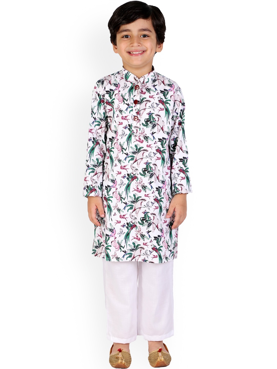 

BAESD Boys Floral Printed Mandarin Collar Pure Cotton Straight Kurta with Pyjamas, White