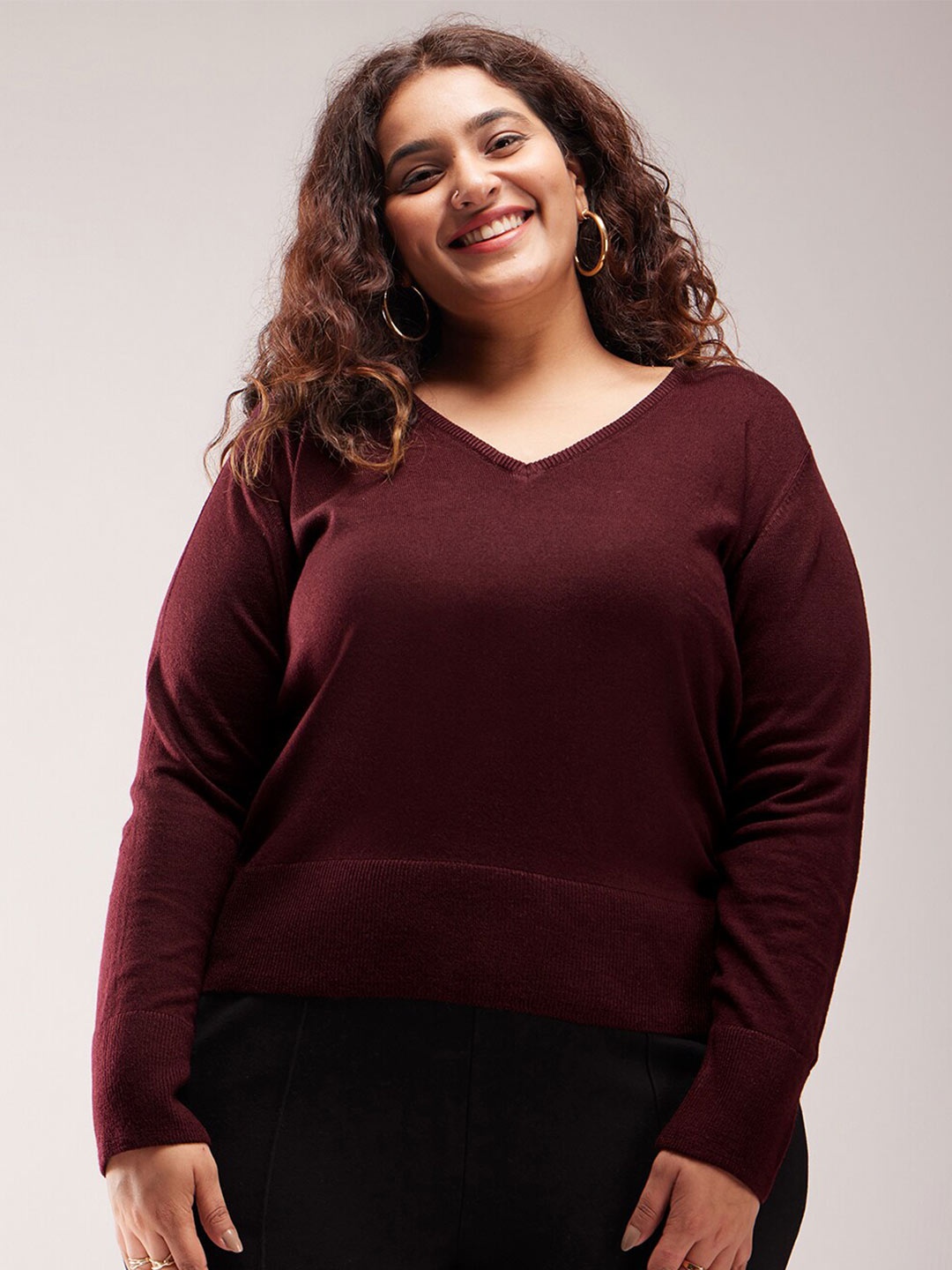 

FableStreet X Plus Size Ribbed V-Neck Acrylic Pullover, Maroon