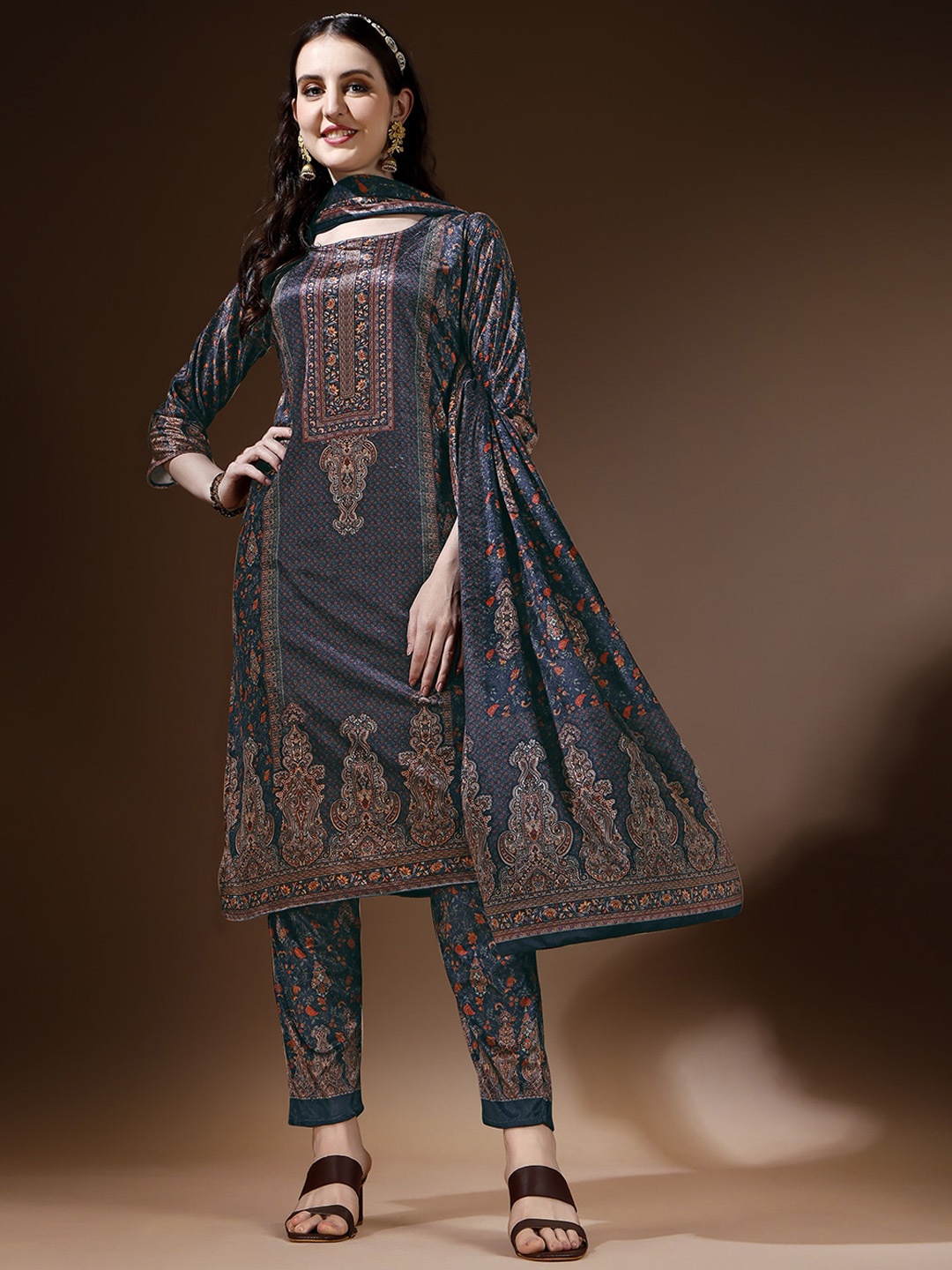 

KALINI Ethnic Motifs Printed Velvet Kurta & Trousers With Dupatta, Grey