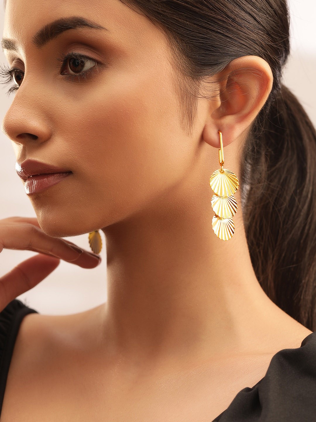 

Rubans Voguish Gold Plated Classic Drop Earrings