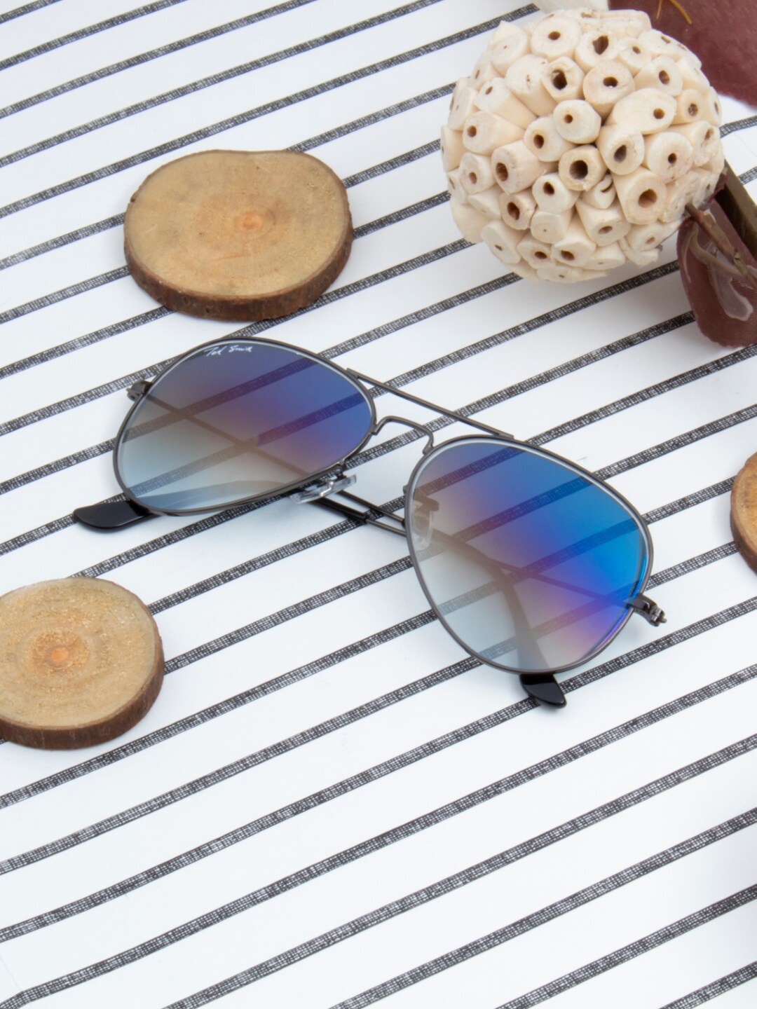 

Ted Smith Unisex Aviator Sunglasses with UV Protected Lens AVIMAST_C35, Blue