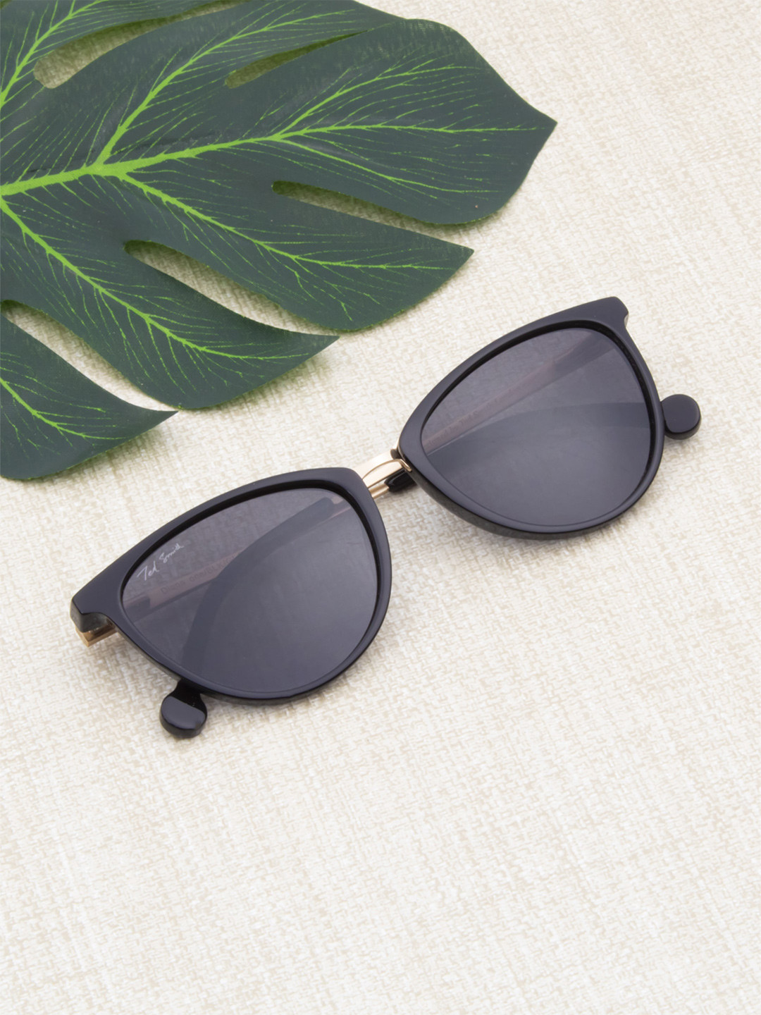 

Ted Smith Women Cateye Sunglasses with Polarised Lens-DIANA ONE_BLK-GLD, Grey