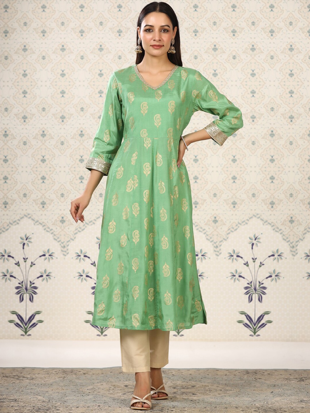 

Ode by House of Pataudi Green Ethnic Motifs V-Neck A-line Kurta