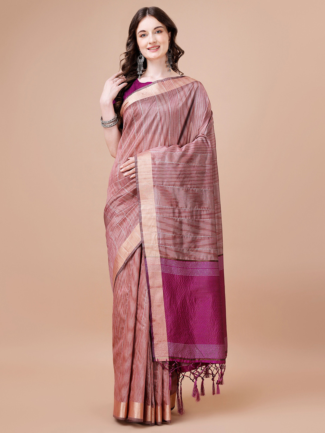 

R K MANIYAR Geometric Woven Design Silk Cotton Mysore Silk Saree, Pink