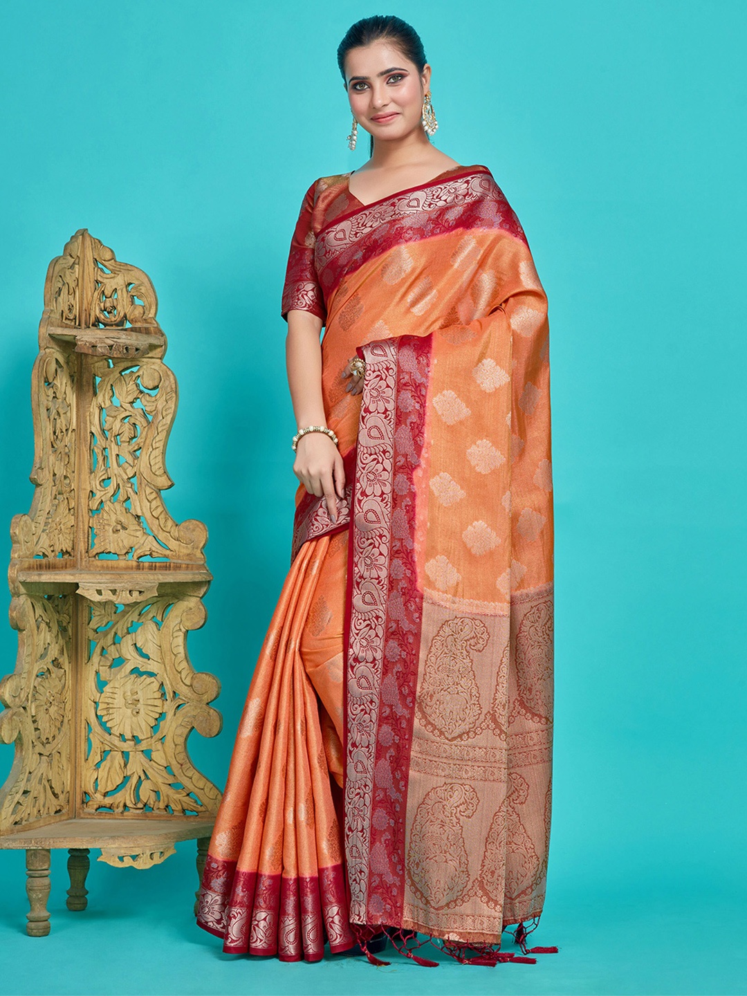 

MIMOSA Ethnic Motifs Woven Design Zari Detailed Kanjeevaram Saree, Peach