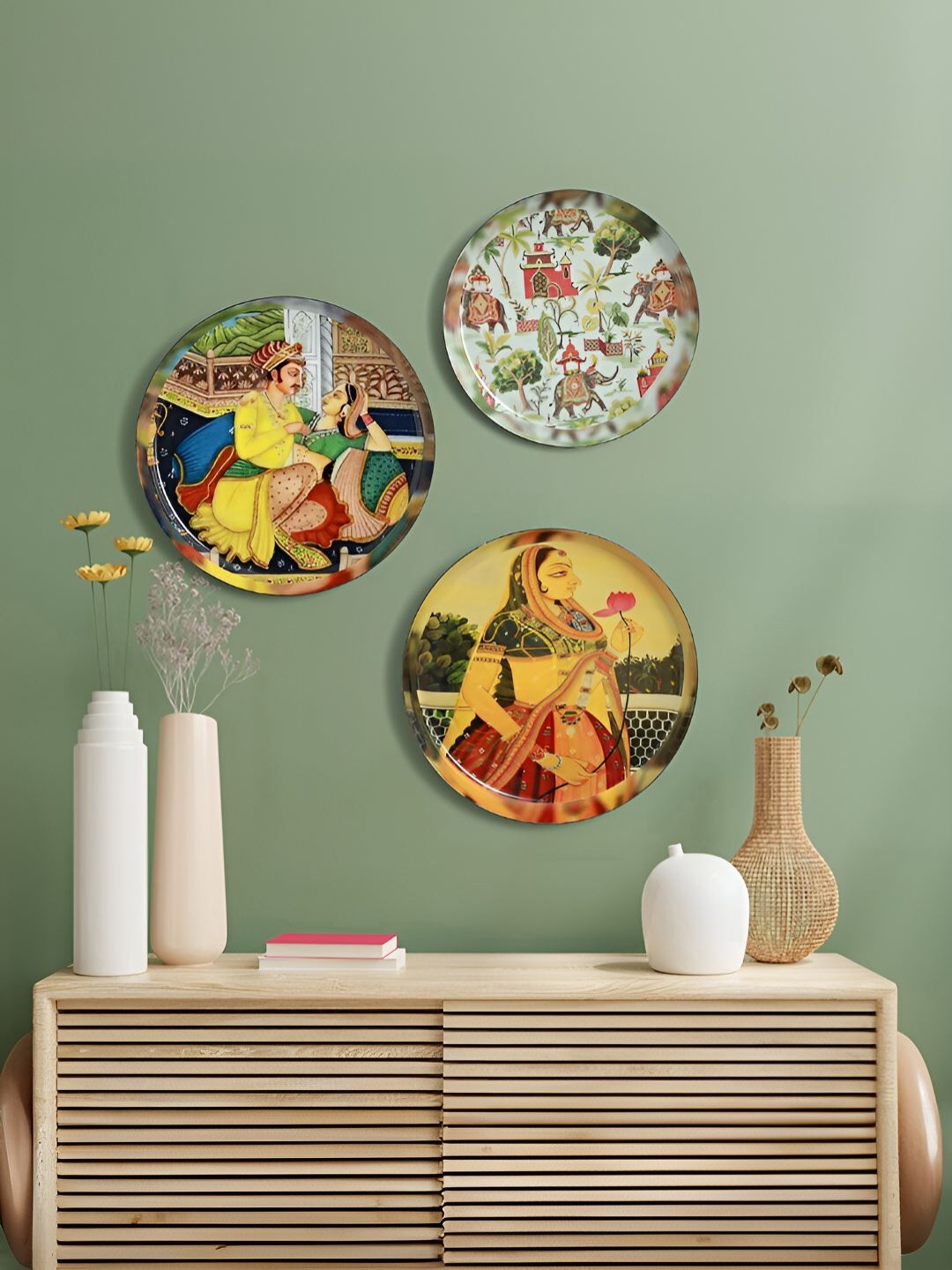 

Homspurts White & Yellow 3 Pieces Printed Plates Wall Decor