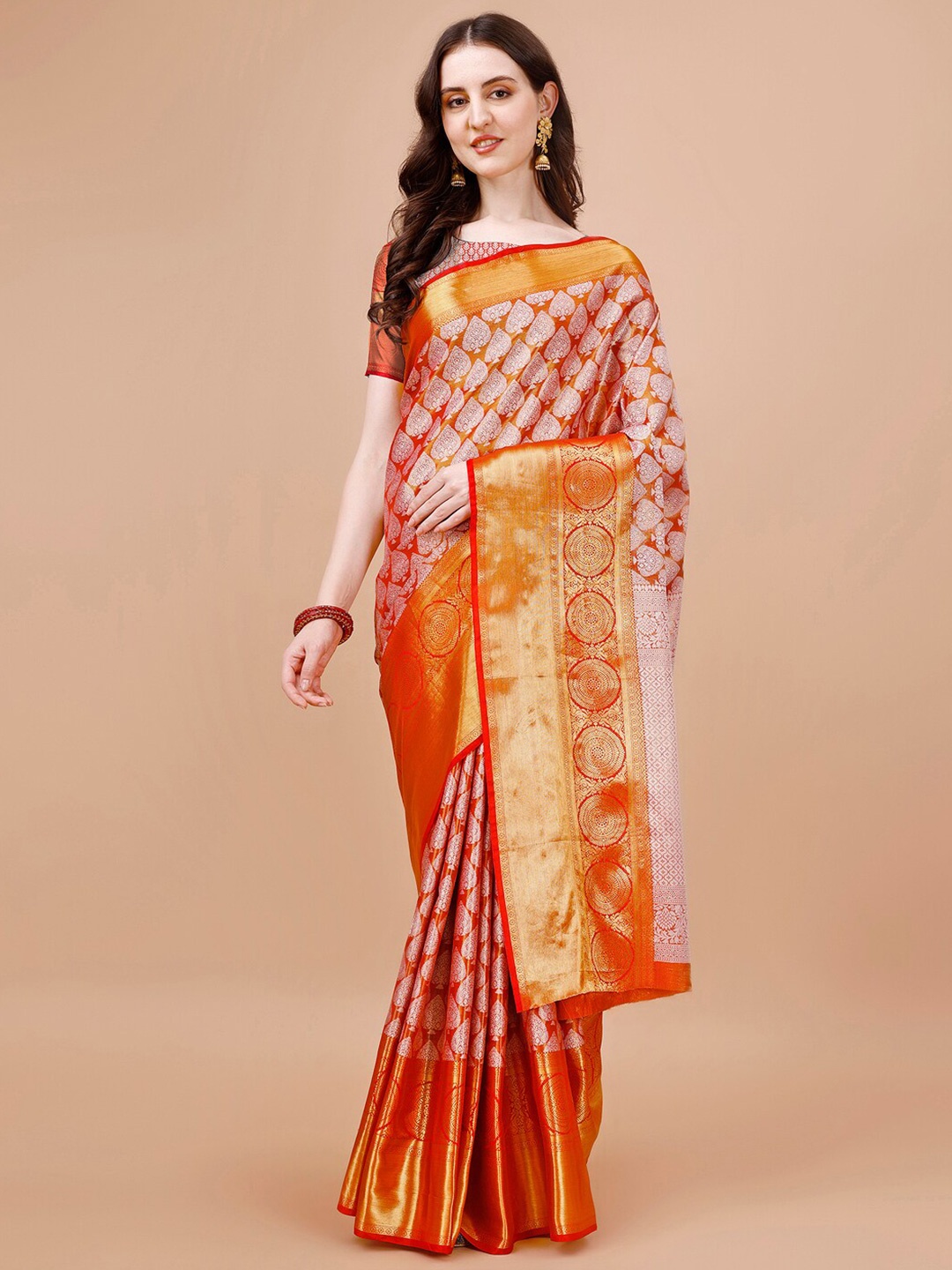 

JUST FASHION Ethnic Motifs Woven Design Zari Kanjeevaram Saree, Red