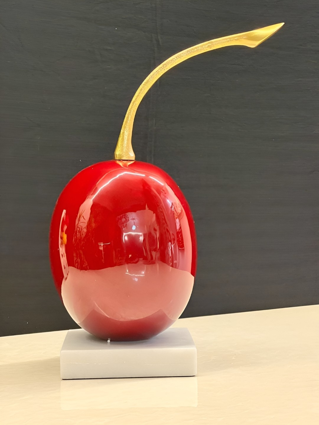 

Timaya's Decor Red Tomarillo Showpiece