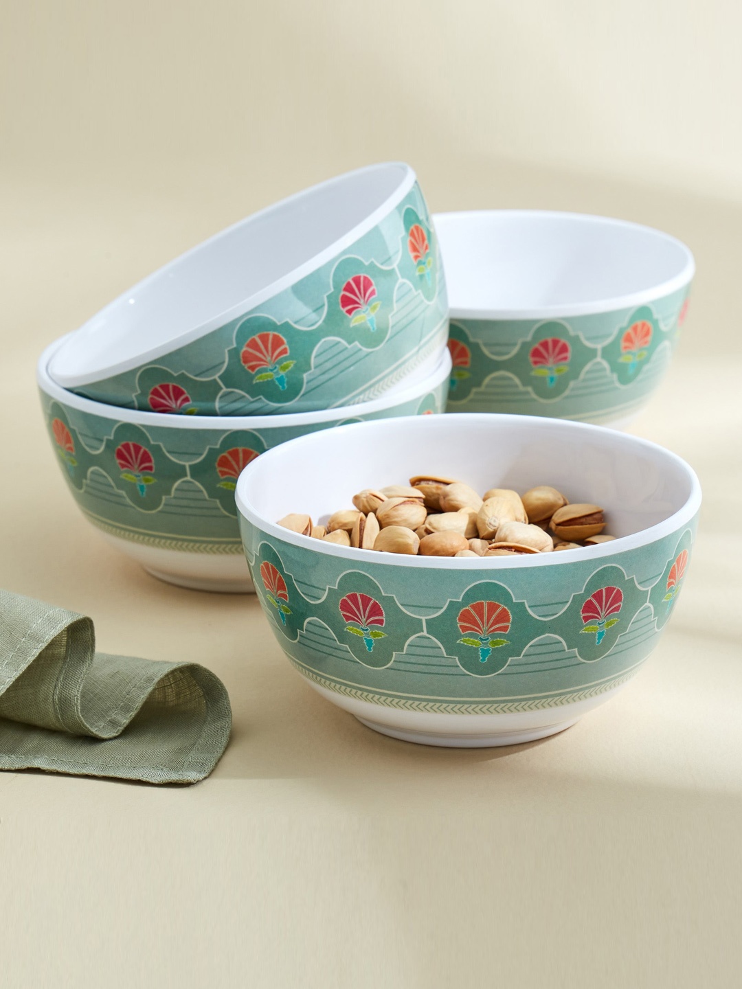 

Home Centre Corsica Azalea Green & Red 4 Pieces Melamine Printed Cereal Bowl 750 ml