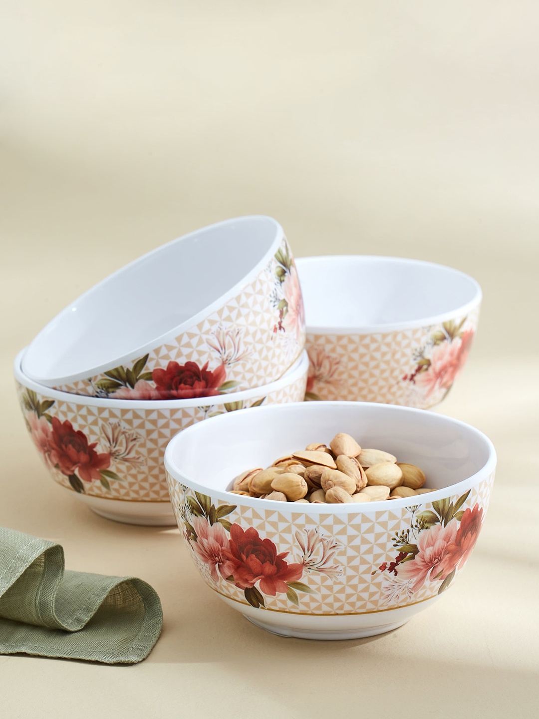 

Home Centre Corsica Azalea White & Pink 4 Pieces Printed Melamine Cereal Bowls 750ml