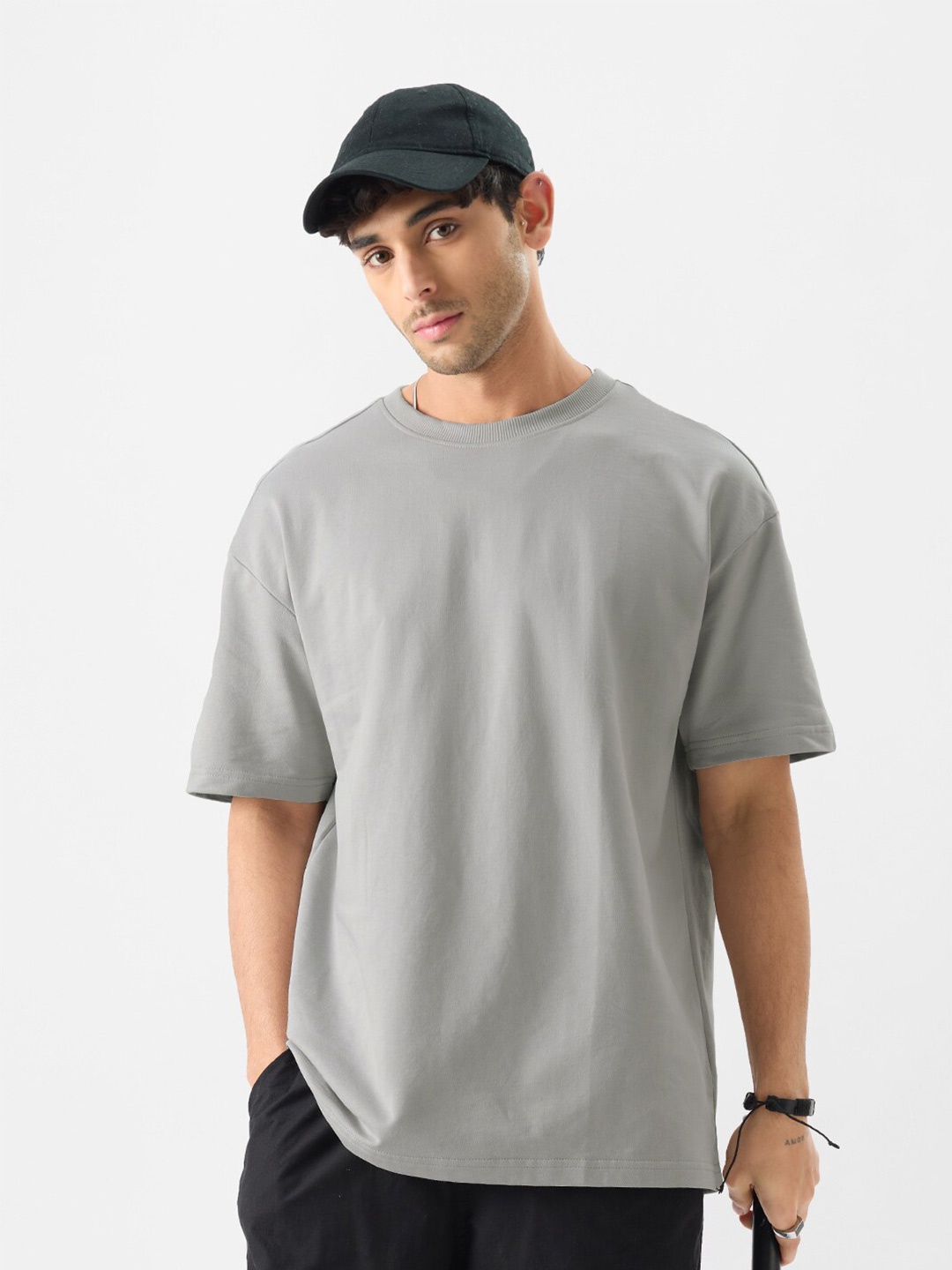 

The Souled Store Men Pure Cotton Oversized T-shirt, Grey