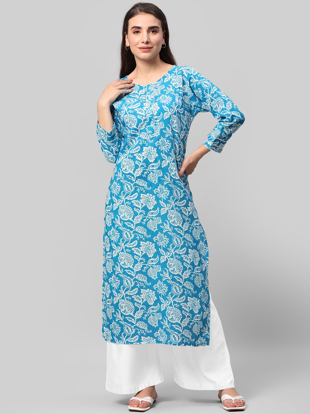 

Aaysa Kurti Floral Printed Gotta Patti Straight Cotton Kurta, Blue