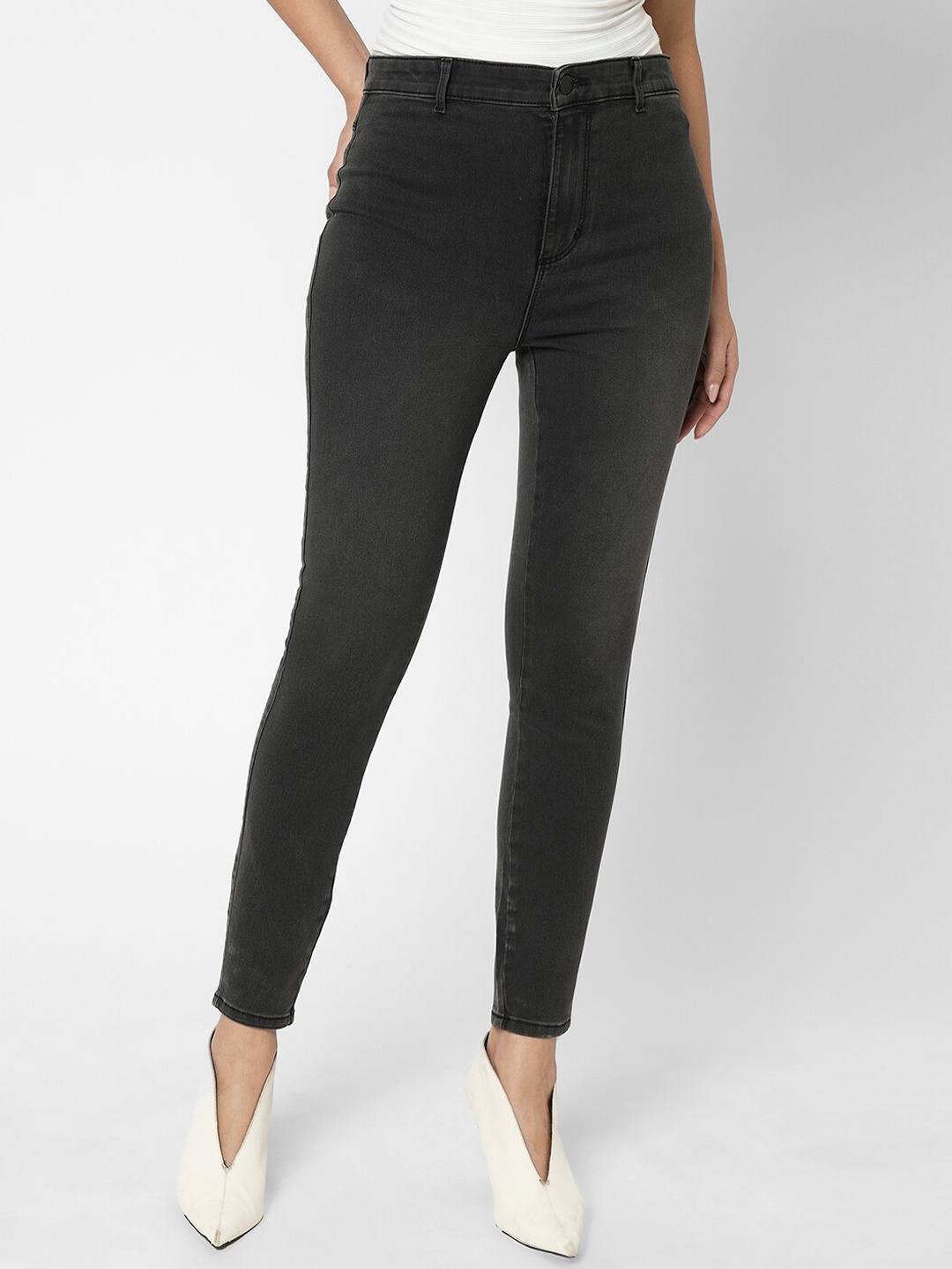 

Vero Moda Women Skinny Fit High-Rise Light Fade Stretchable Jeans, Grey