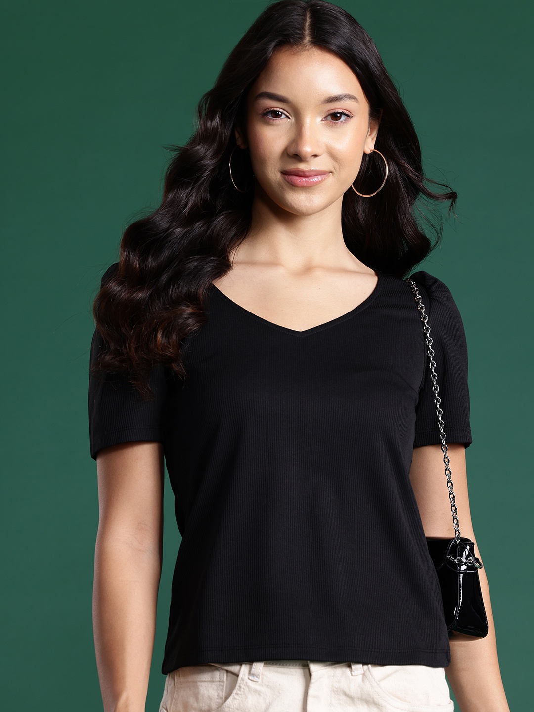

DressBerry Bizwear V-Neck Puff Sleeve Ribbed Top, Black