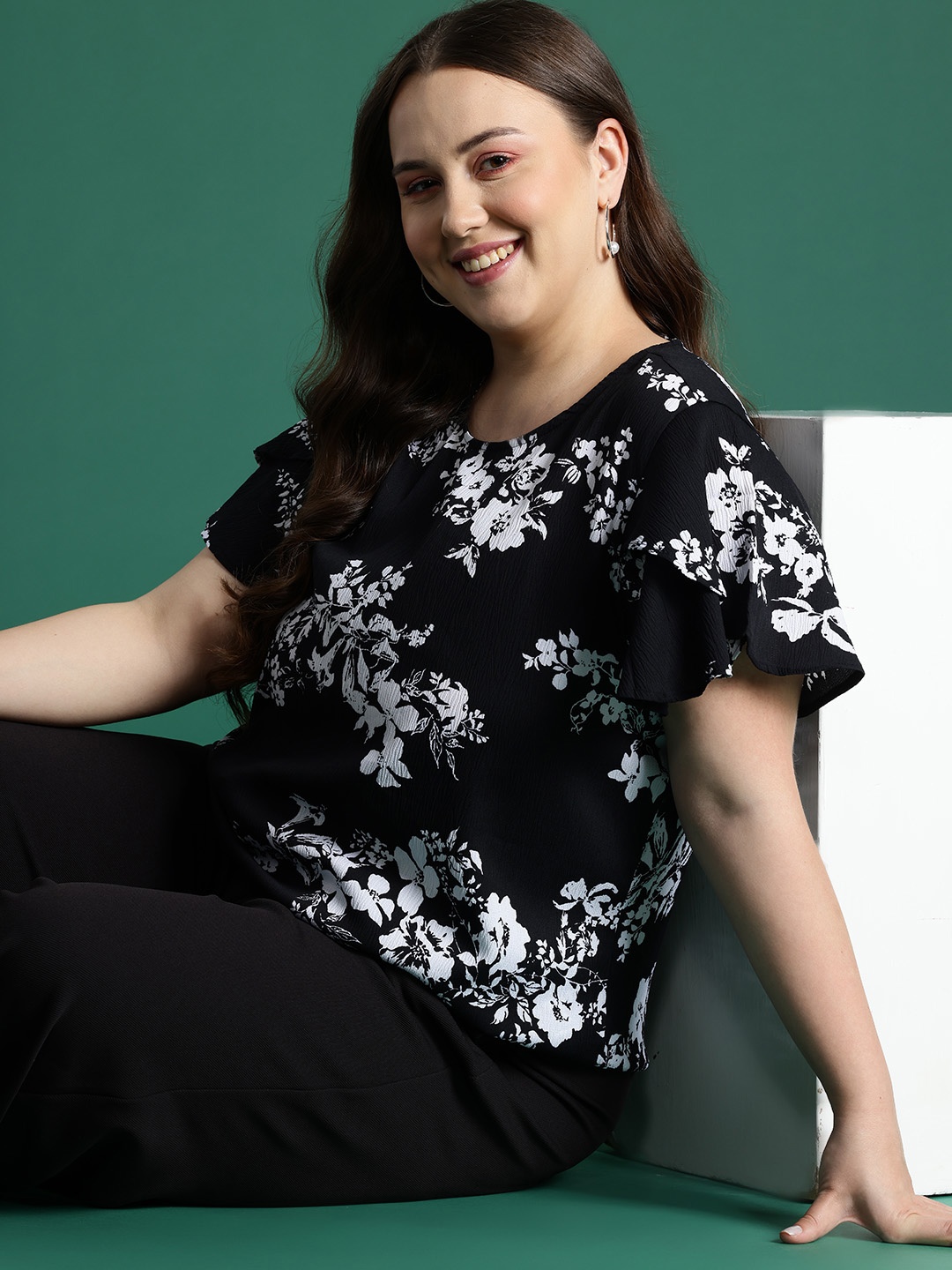 

DressBerry Curve Flutter Sleeves Floral Printed Top, Black