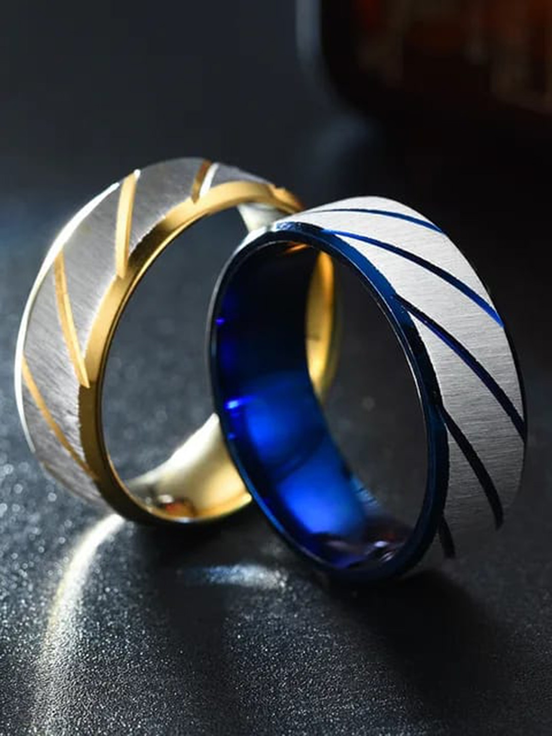 

VIEN Set of 2 Gold-Plated Twill Pattern Ring