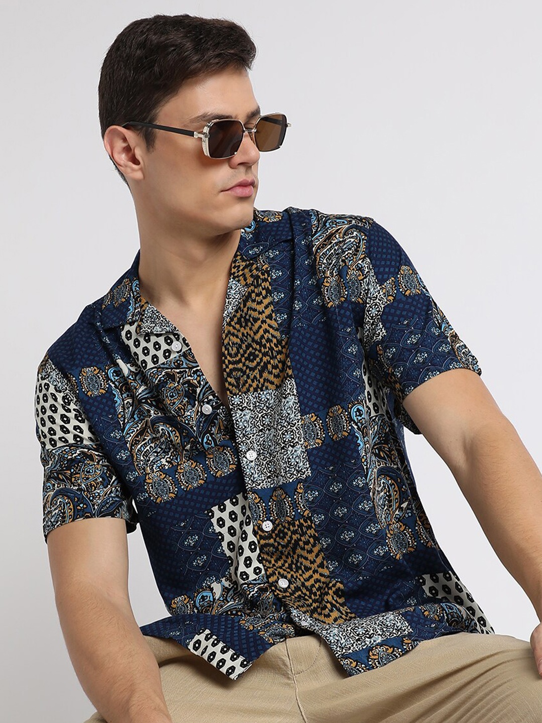 

Dennis Lingo Relaxed Ethnic Motifs Printed Casual Shirt, Navy blue