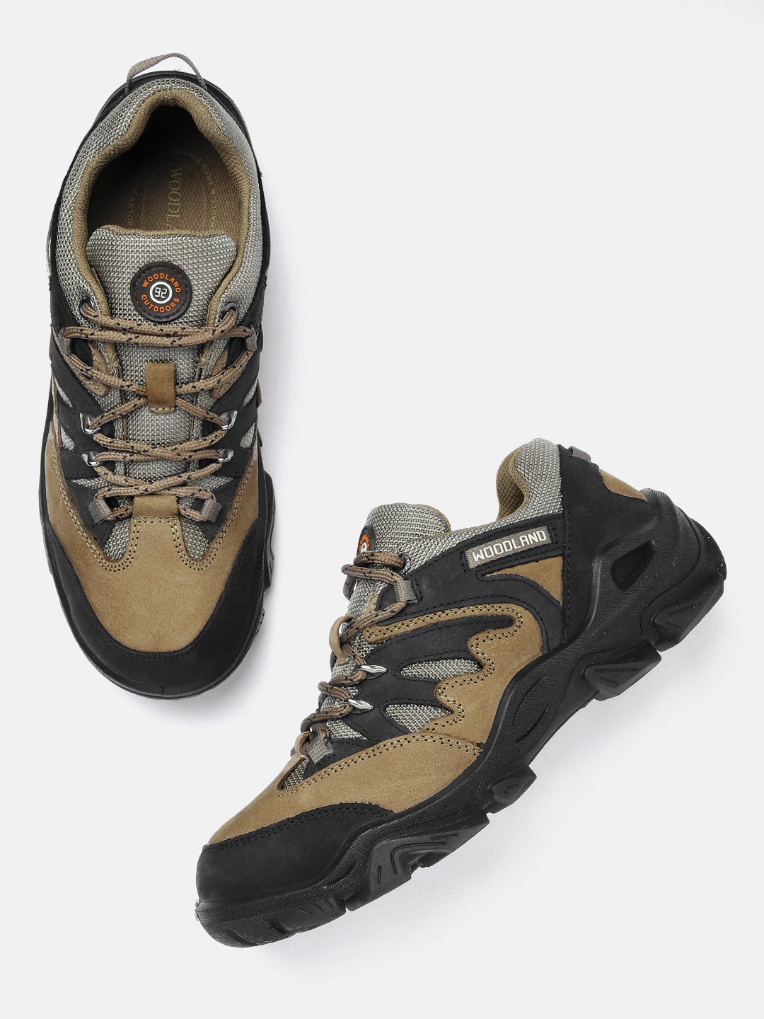 

Woodland Men Colourblocked Leather Sneakers, Olive