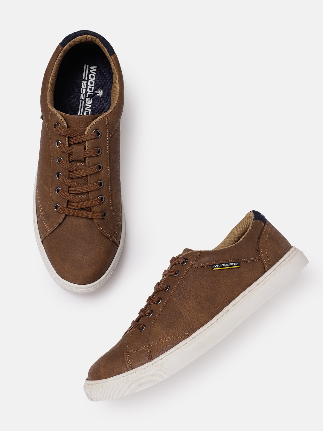 

Woodland Men Textured Sneakers, Brown