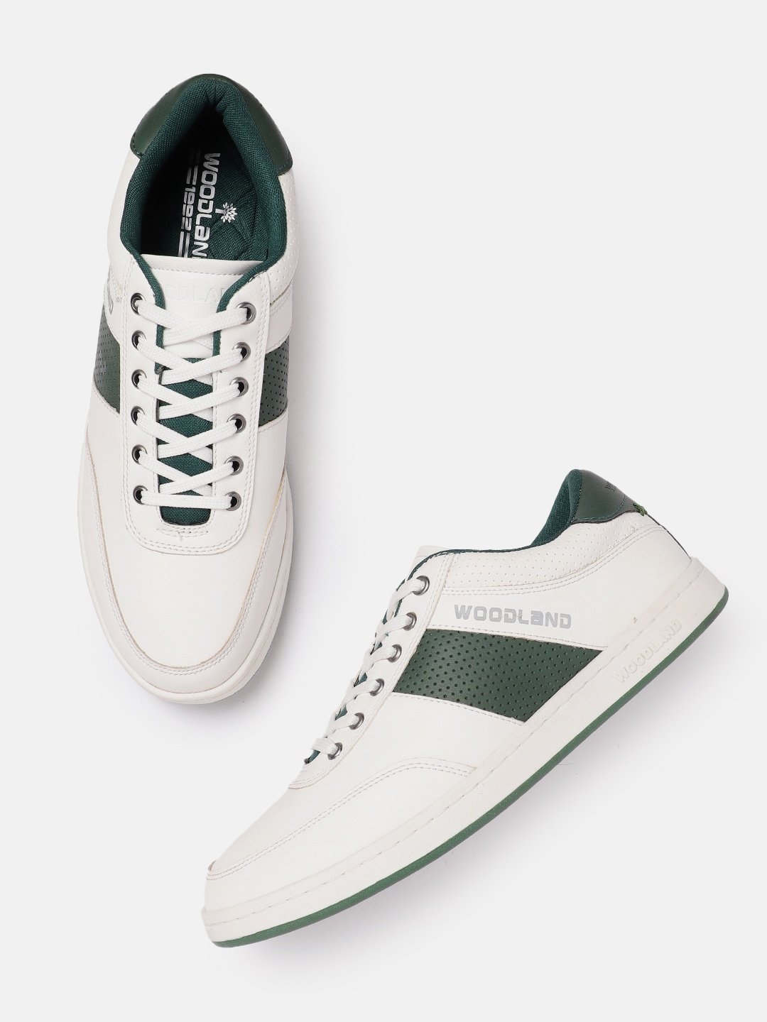 

Woodland Men Striped Sneakers, White