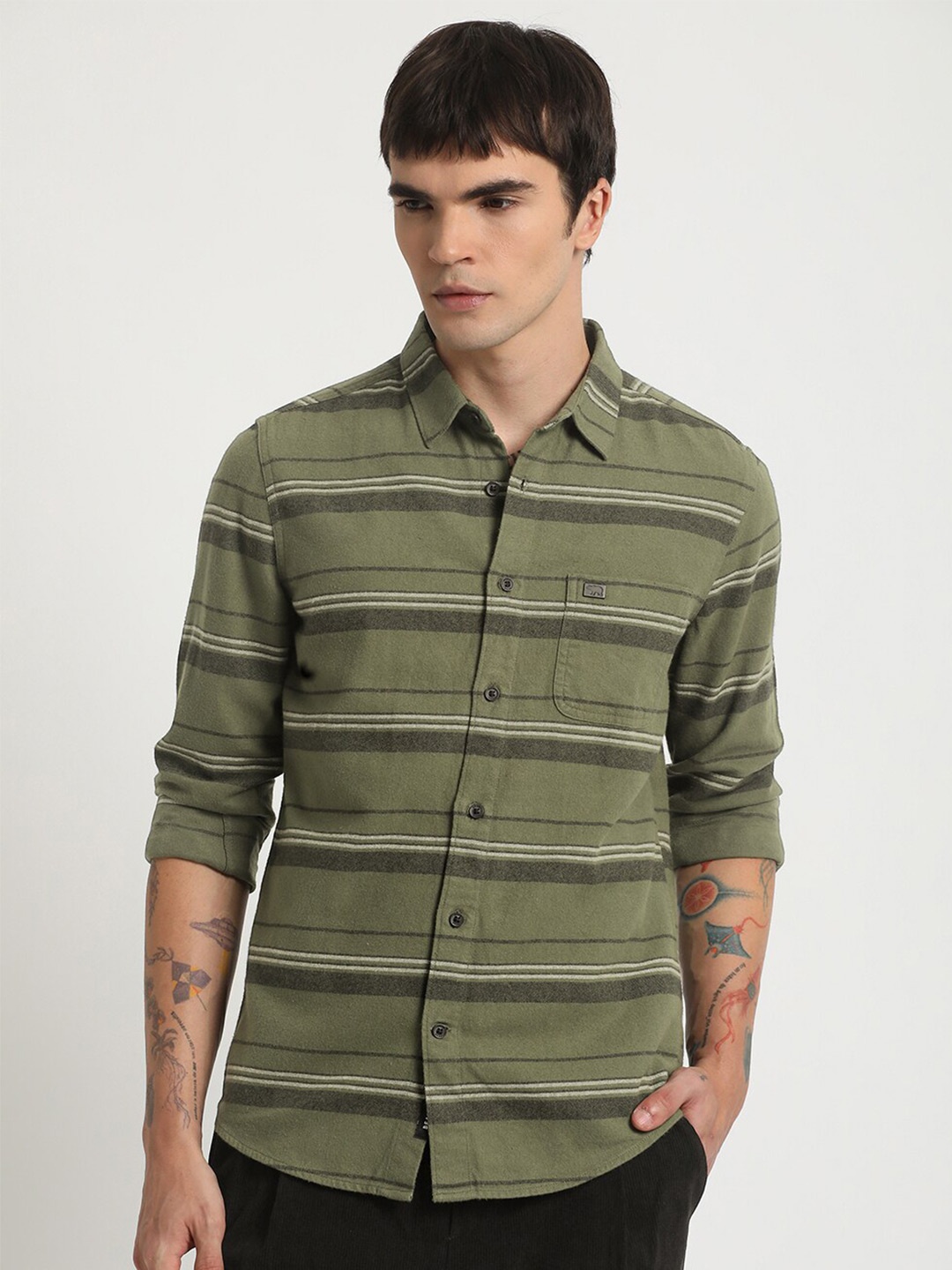 

THE BEAR HOUSE Horizontal Striped Slim Fit Pure Cotton Shirt, Green