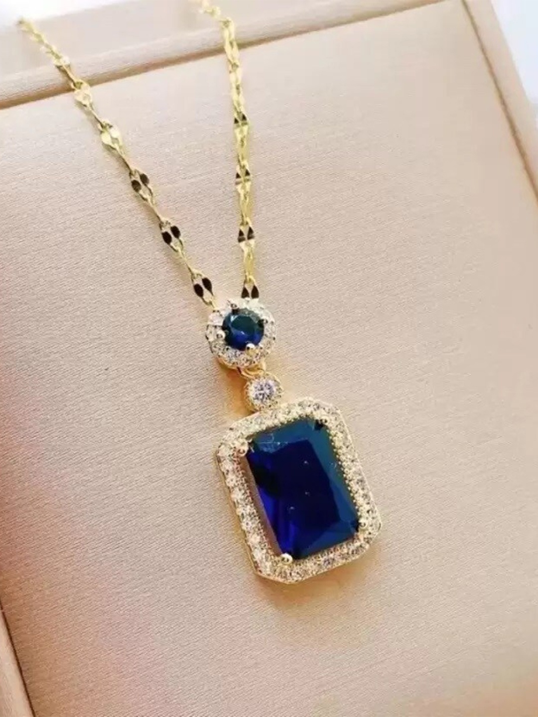 

KRYSTALZ Gold-Plated Zircon-Studded Chain