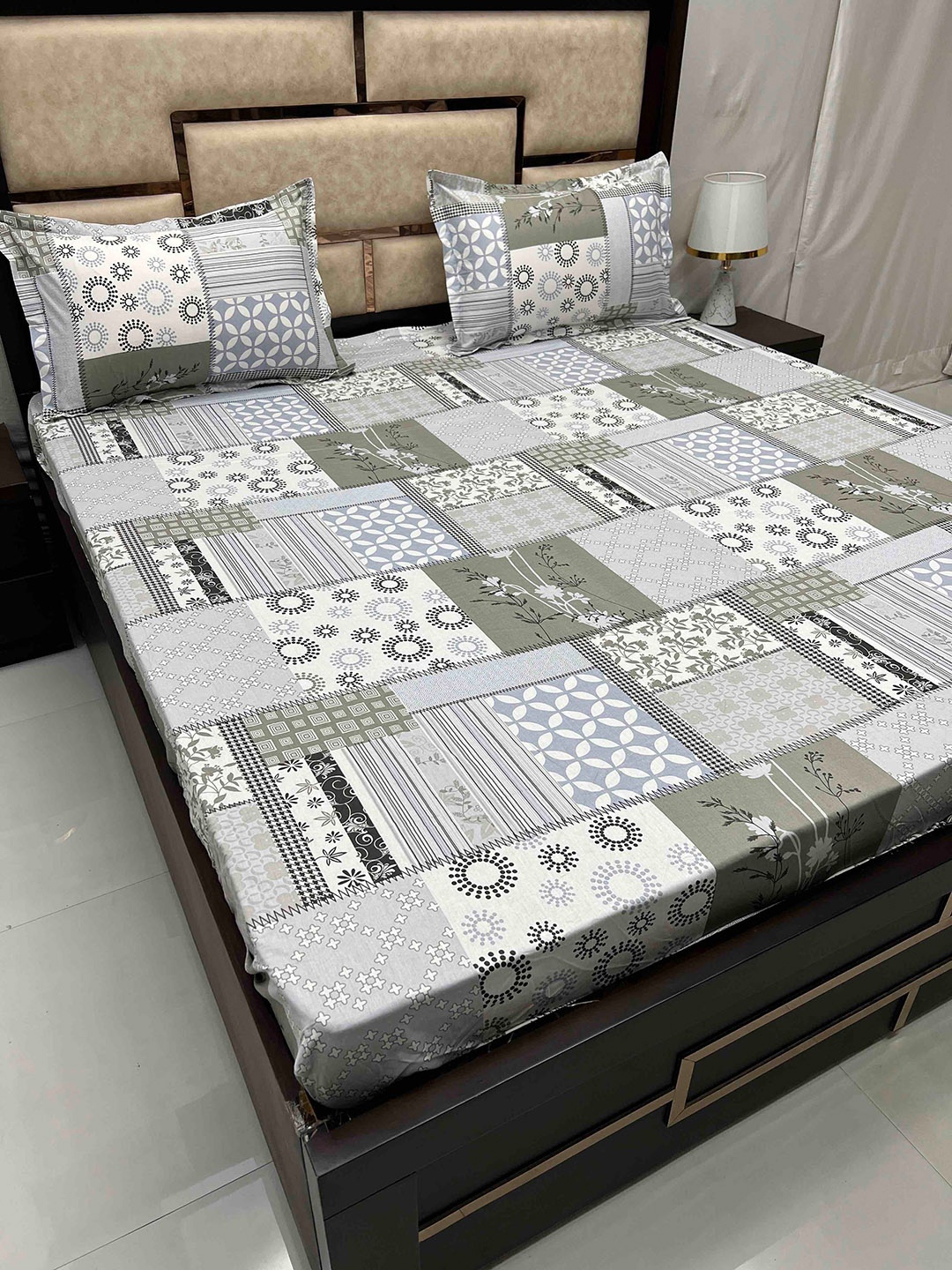 Pure Decor Gem Grey Pure Cotton 330 TC Super King Fitted Bedsheet with 2 Pillow Covers
