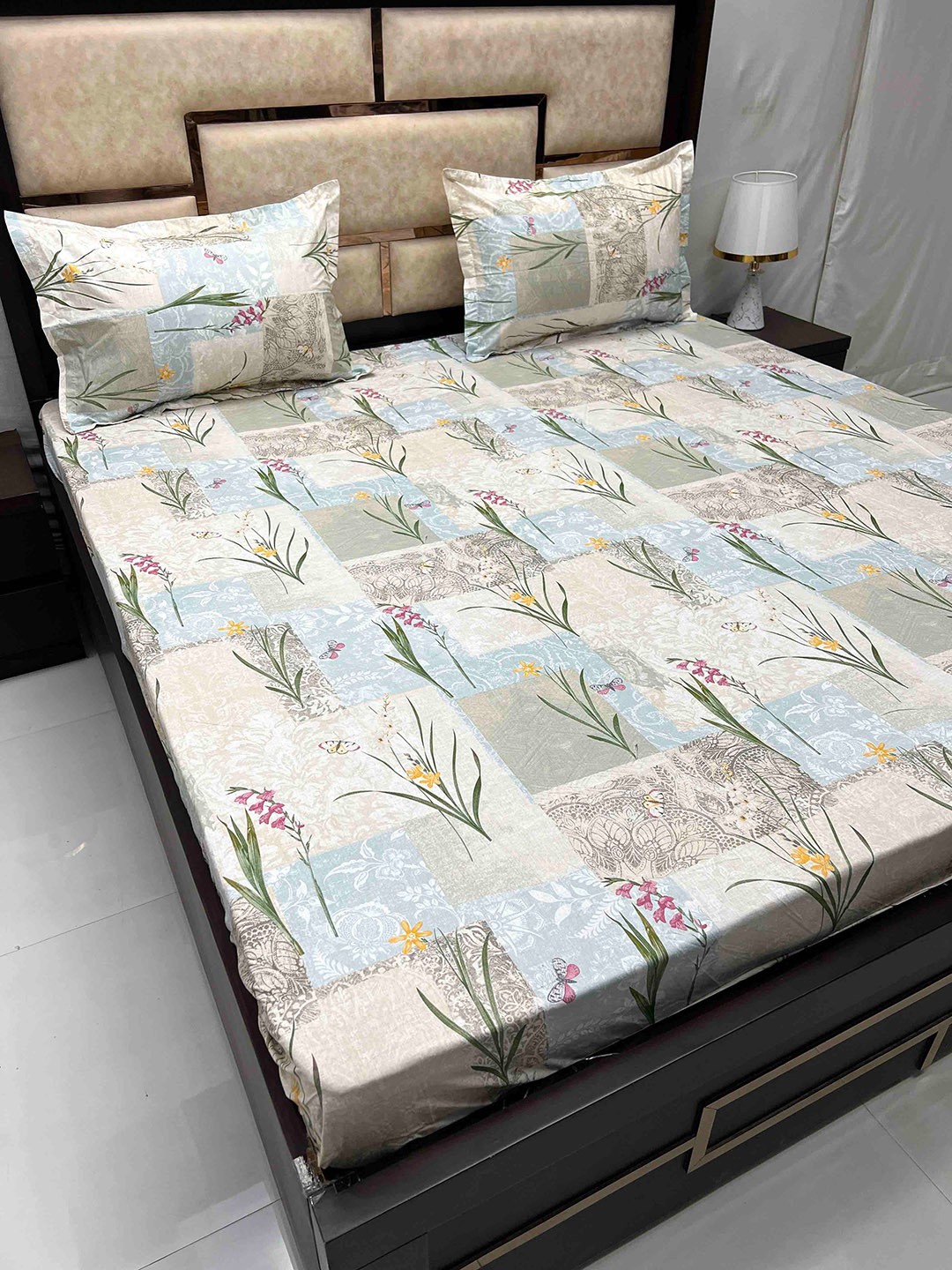 

Pure Decor Gem Cream Colour Floral Cotton 330 TC Fitted King Bedsheet & 2 Pillow Covers