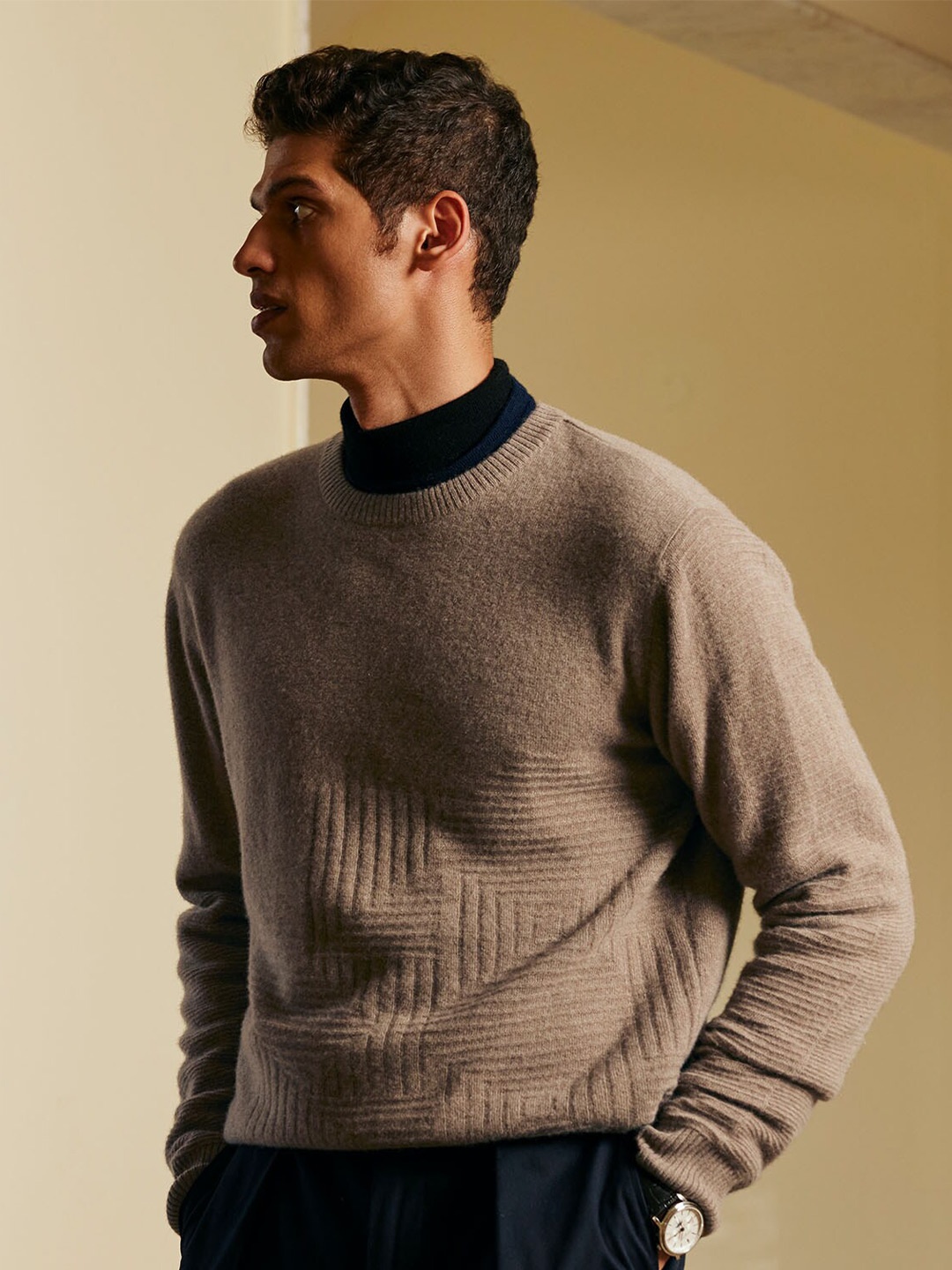 

Andamen Long Sleeves Woollen Pullover, Beige