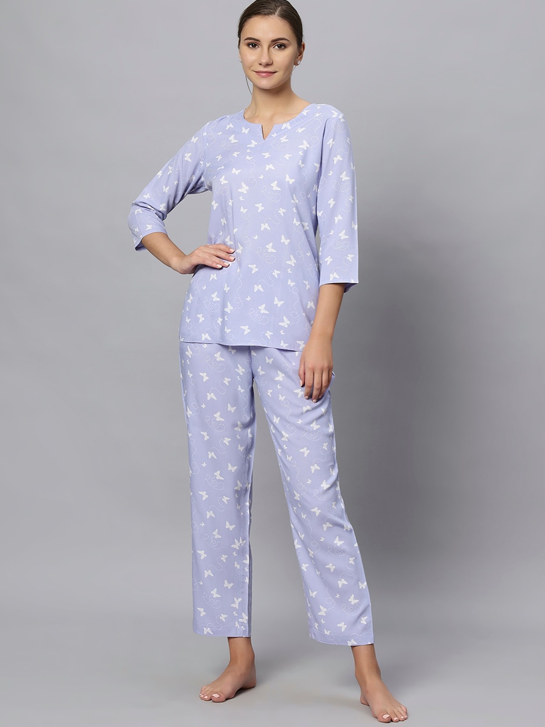 

ETC Conversational Printed Round Neck Night suit, Lavender