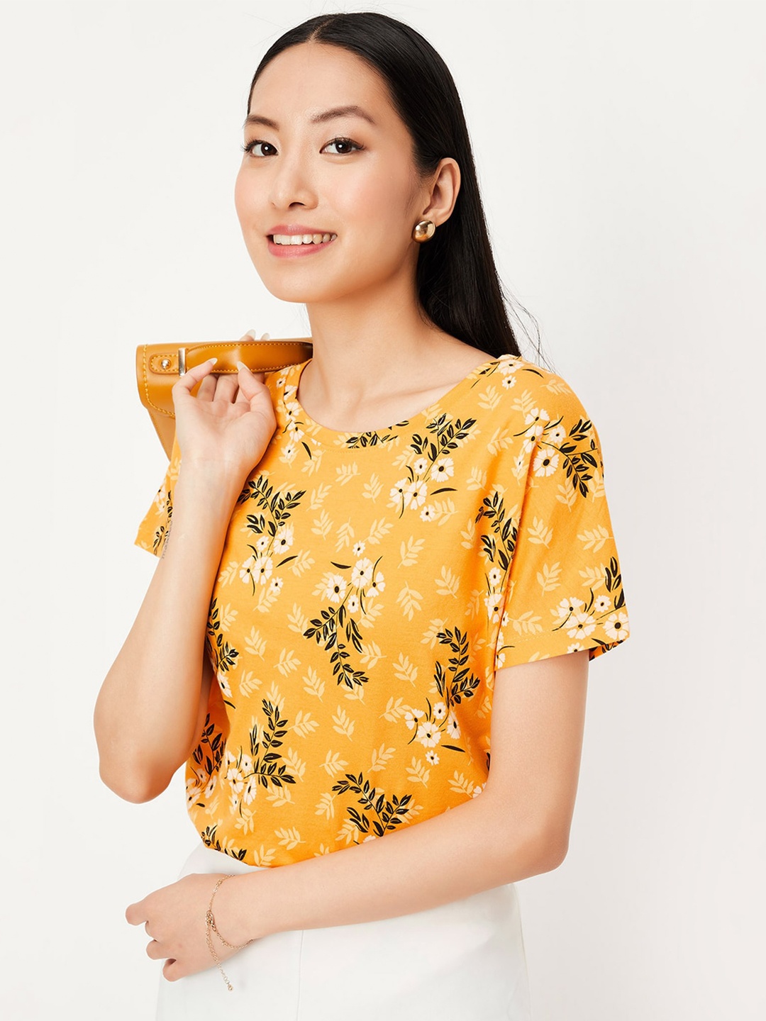 

max Floral Printed Pure Cotton Casual T-shirt, Yellow