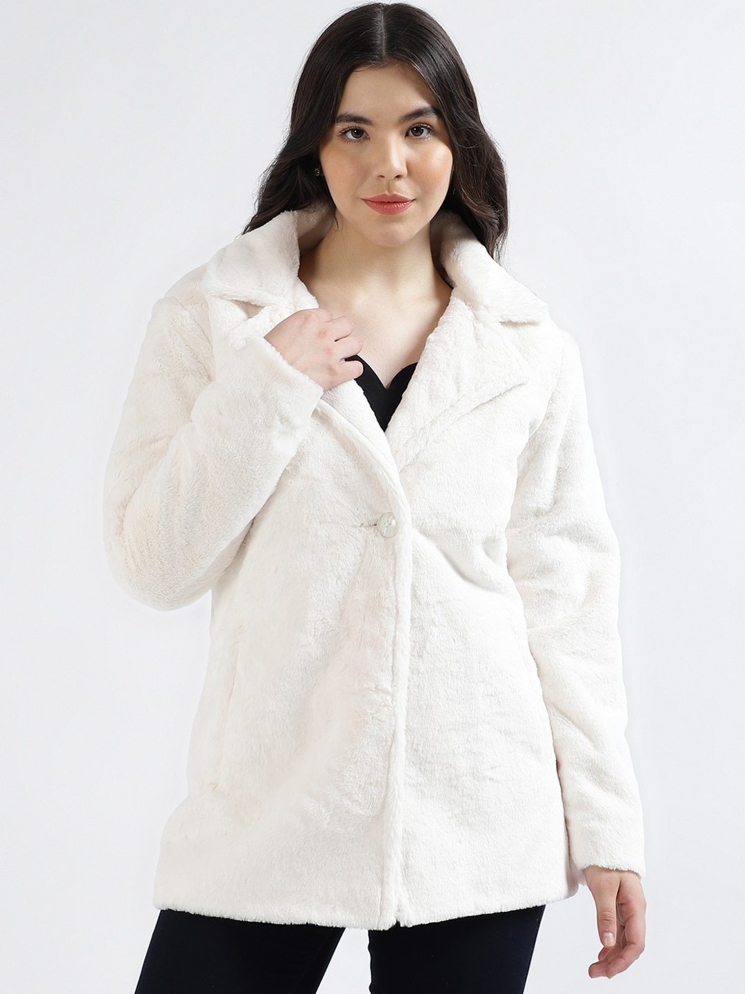 

CENTRESTAGE Notched Lapel Collar Single-Breasted Overcoat, Off white