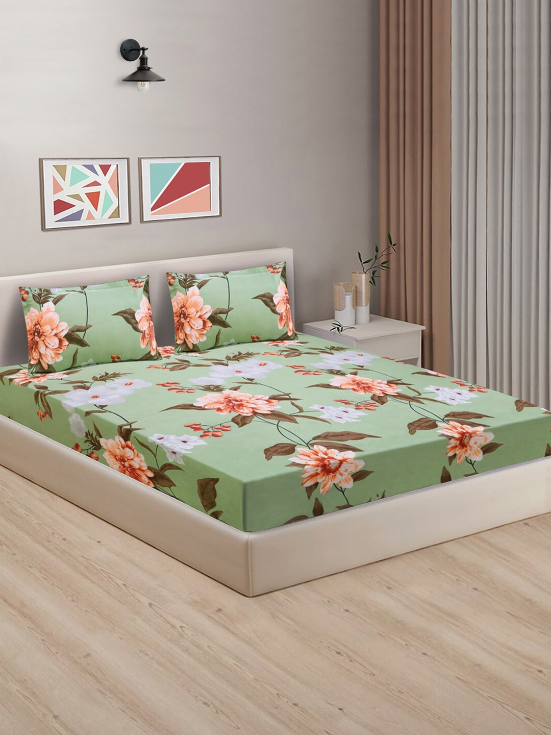

Good Homes by Home Candy Green Microfiber 140 TC Queen Bedsheet With 2 Pillow Covers
