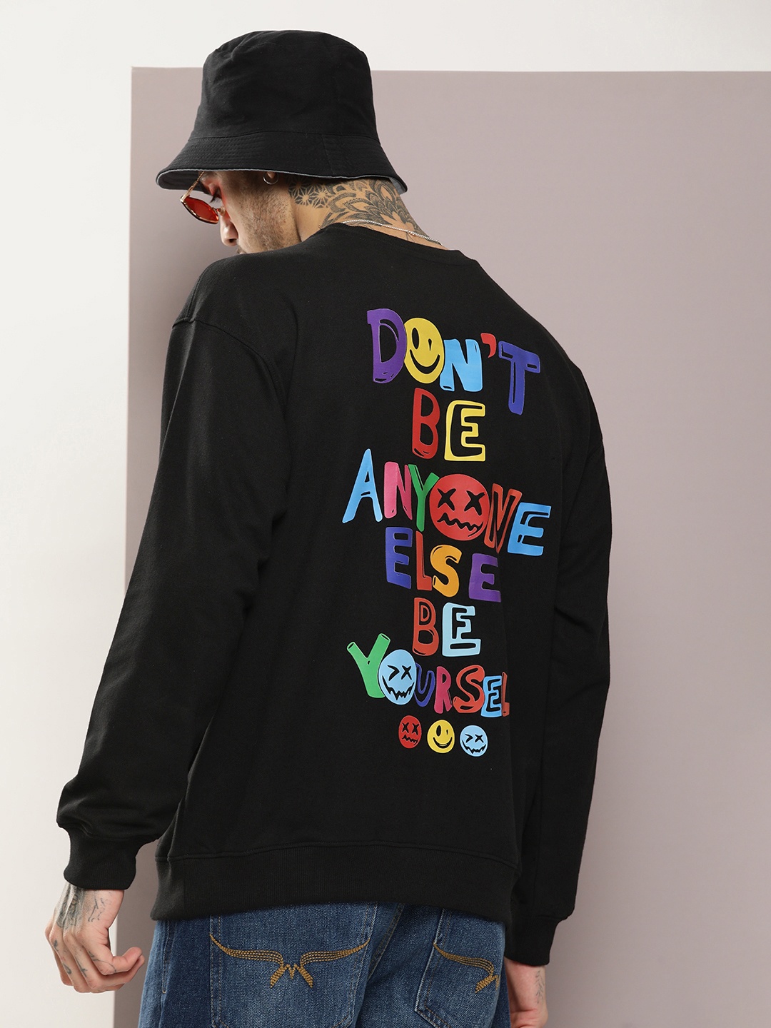 

Kook N Keech Men Typography Printed Sweatshirt, Black