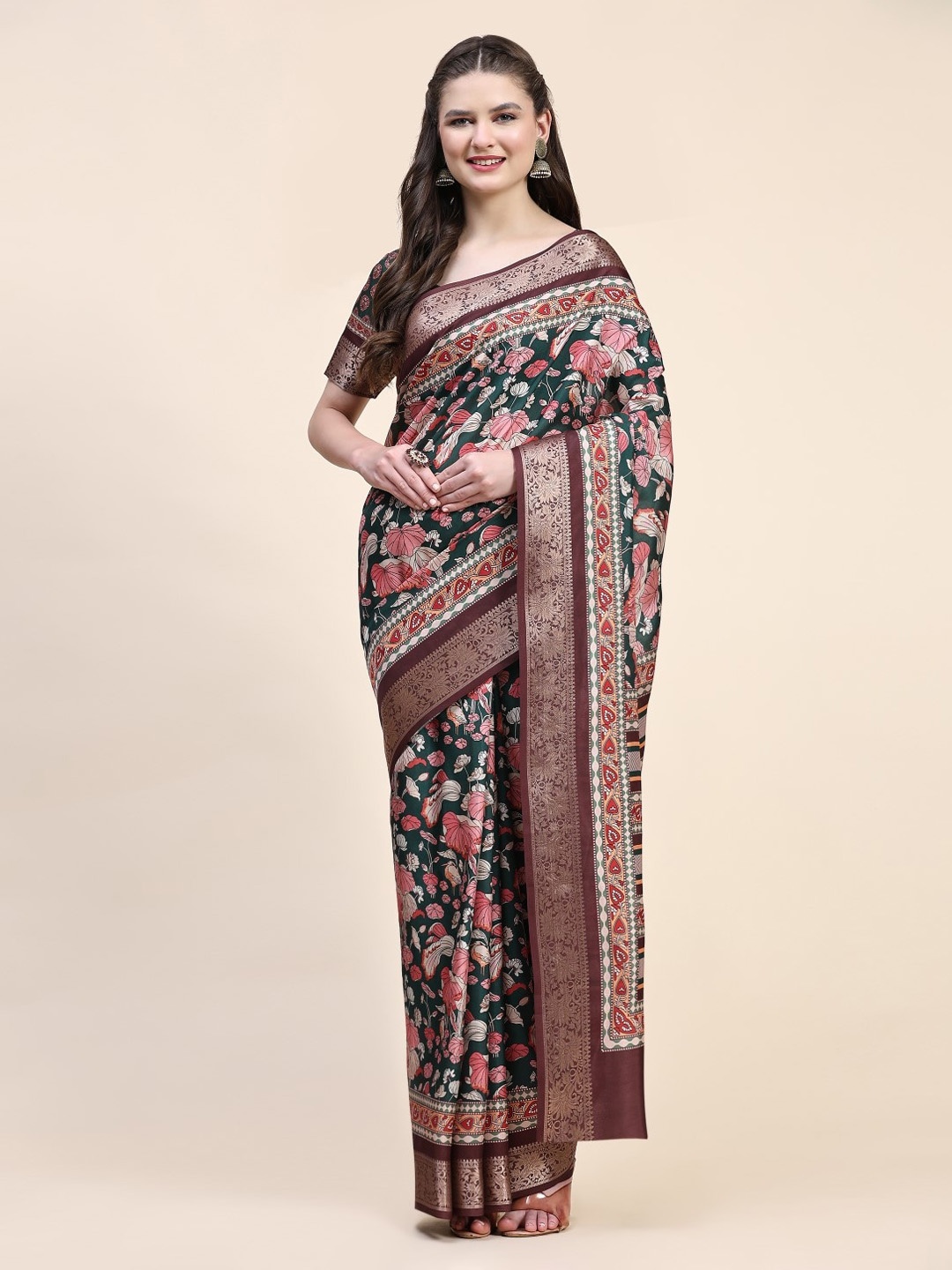 

PRATIBIMB Floral Printed Saree, Green