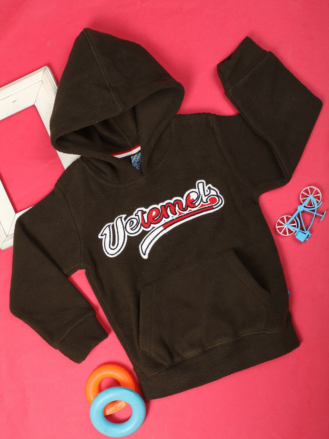 

V-Mart Boys Embroidered Fleece Hooded Sweatshirt, Green