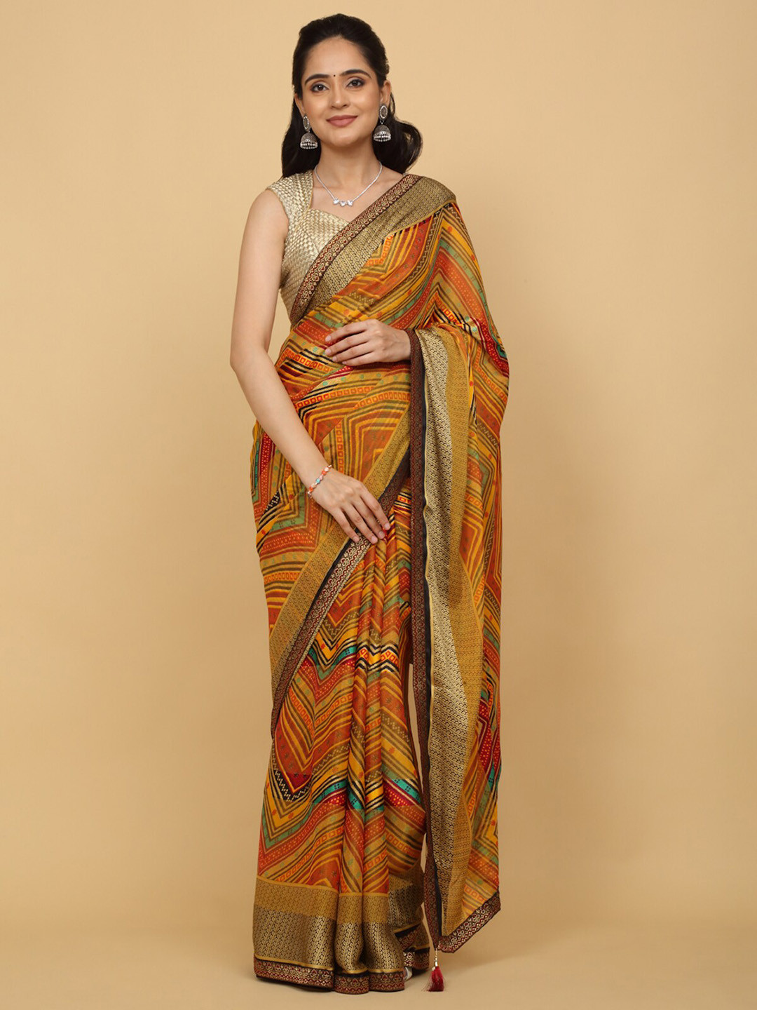 

Anuradha Sarees Geometric Printed Saree, Maroon