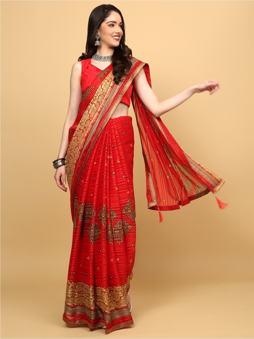 

Anuradha Sarees Floral Printed Saree, Red